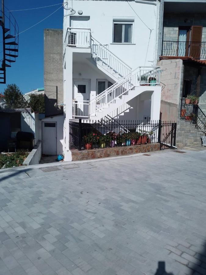 Acropolis View Apartment 리메나스 외부 사진