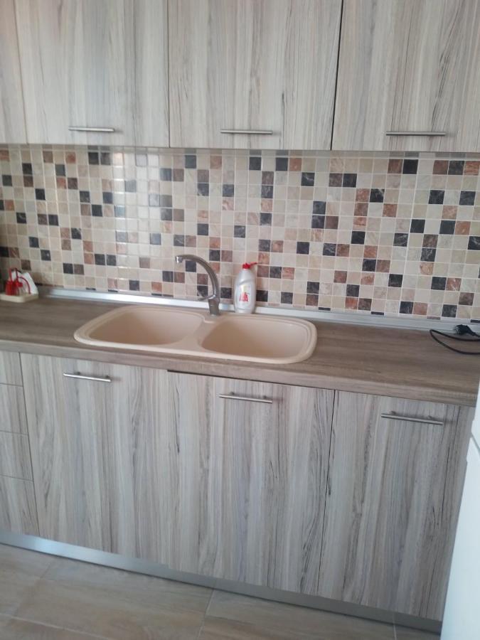Acropolis View Apartment 리메나스 외부 사진